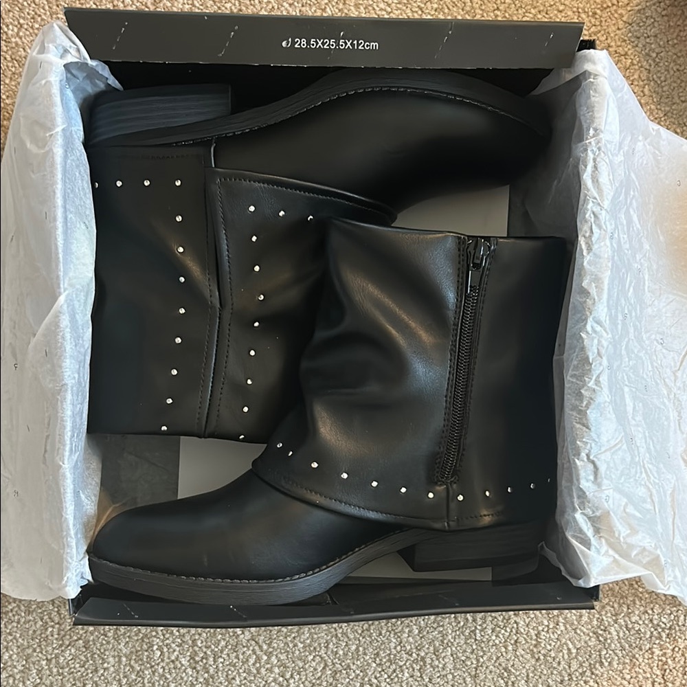 New in box BCBG Girls Black Ankle Boots with Silver Studs